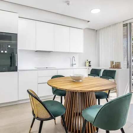 The Edge Lujoso Apartamento Con Vistas Al Mar Διαμέρισμα Εστεπόνα