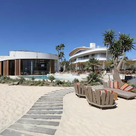 Διαμέρισμα The Edge Lujoso Apartamento Con Vistas Al Mar Εστεπόνα